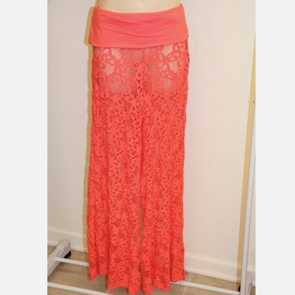 NWT Kenneth Cole Bikini Swimsuit Crochet Cover Up Pants Size L GRF - Picture 1 of 3